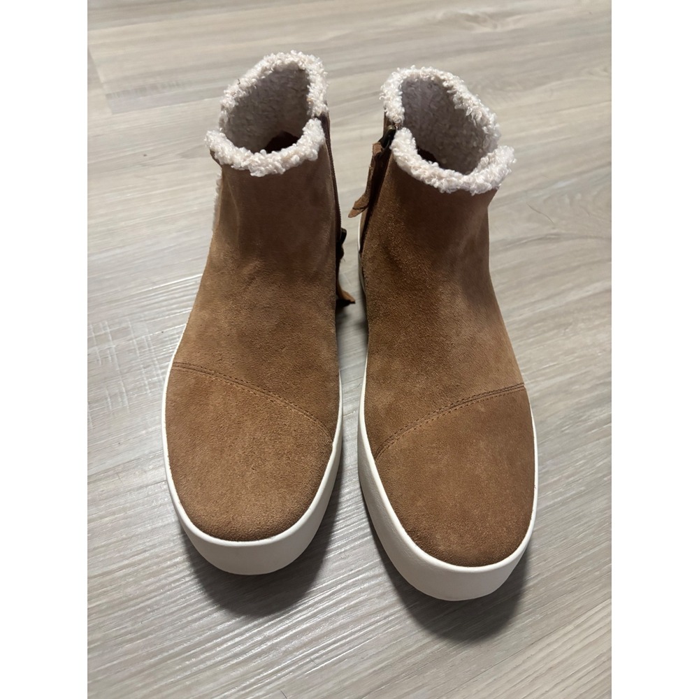 TOMS Luggage Brown Suede Faux Shearling Boots Side Zip Ankle Booties Womens 9.5